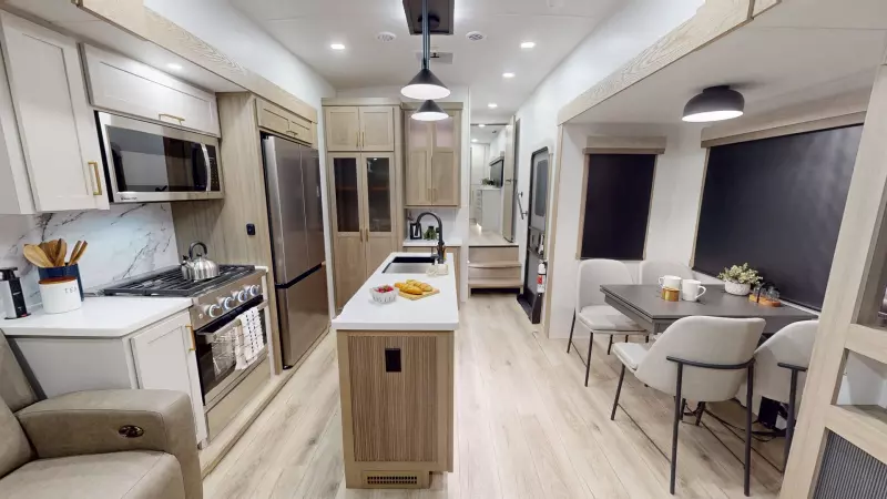 F372RL Floorplan Main Room
