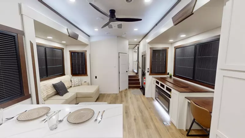 385RK Floorplan Main Room